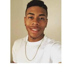 Meet your Posher, Evan